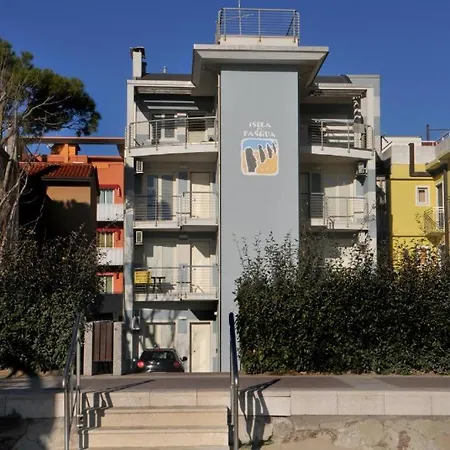 Isola Di Pasqua Apartman *